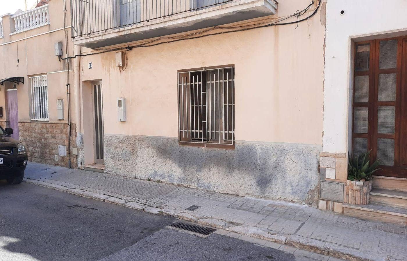 Commercieel te koop in Sant Carles de la Rapita - € 80.000 (Ref: 9376713)