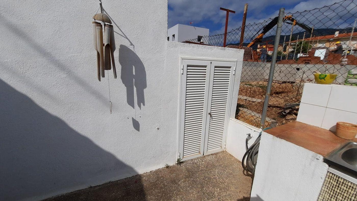 5 bedroom Villa for sale in Alcanar with pool garage - € 340,000 (Ref: 9379029)