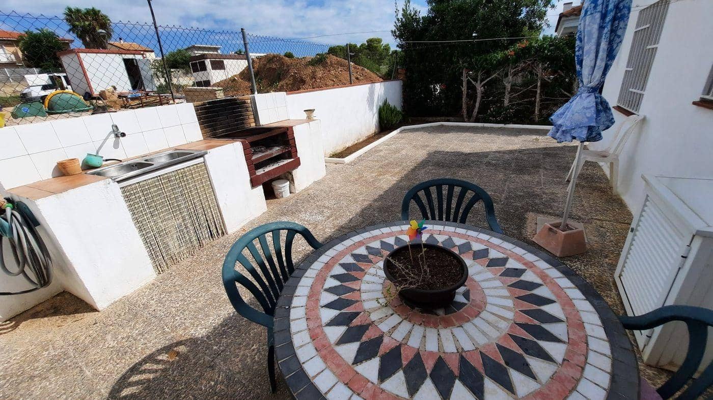 5 bedroom Villa for sale in Alcanar with pool garage - € 340,000 (Ref: 9379029)