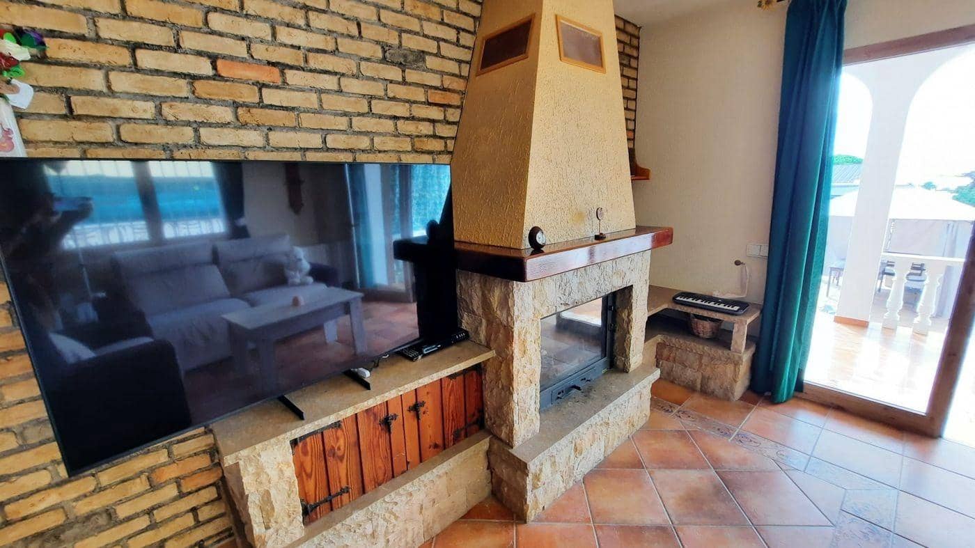 5 bedroom Villa for sale in Alcanar with pool garage - € 340,000 (Ref: 9379029)