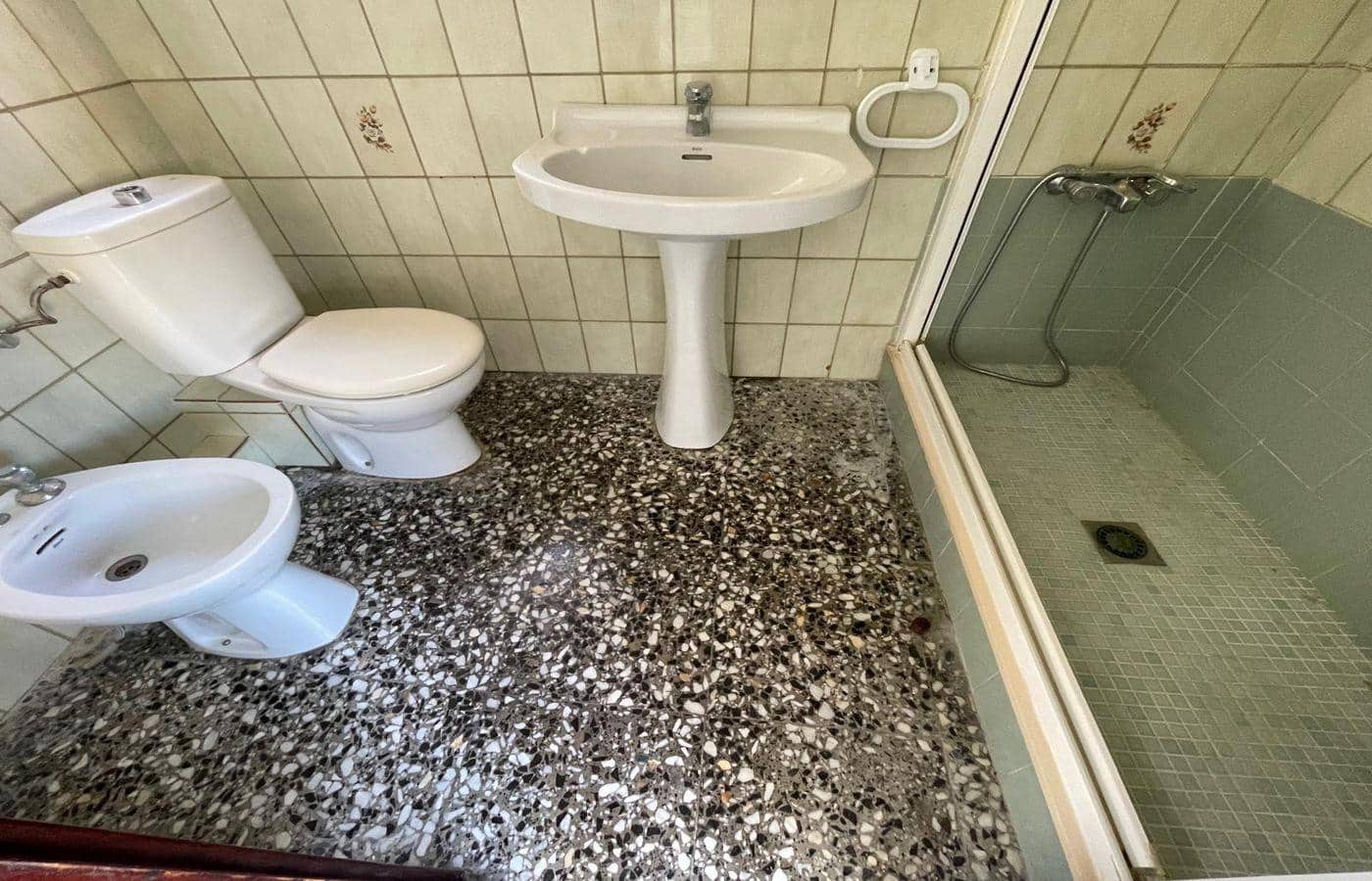 4 bedroom Flat for sale in Sant Carles de la Rapita - € 143,000 (Ref: 9382844)