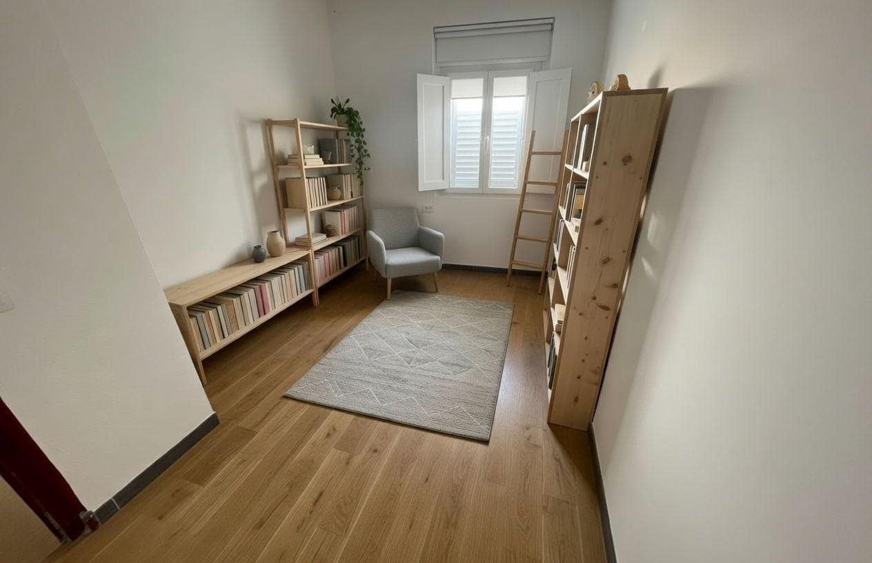 4 bedroom Flat for sale in Sant Carles de la Rapita - € 141,000 (Ref: 9382844)