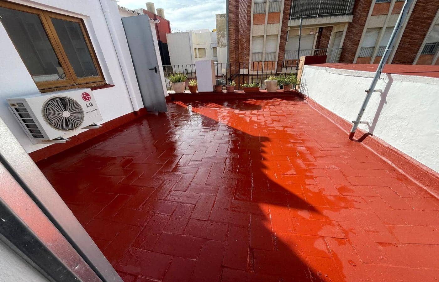 4 bedroom Flat for sale in Sant Carles de la Rapita - € 141,000 (Ref: 9382844)