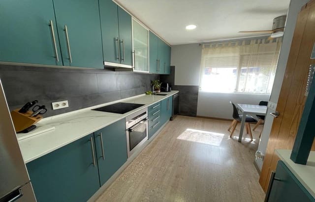 3 soveværelse Villa til salg i Alcanar med swimmingpool garage - € 259.000 (Ref: 9446339)