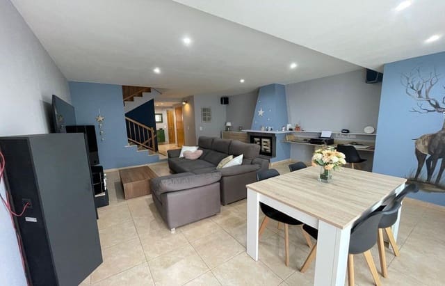 3 soveværelse Villa til salg i Alcanar med swimmingpool garage - € 259.000 (Ref: 9446339)