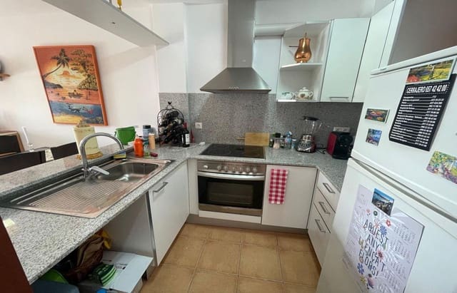 2 makuuhuone Huoneisto myytävänä paikassa Amposta - 148 400 € (Ref: 9456271)