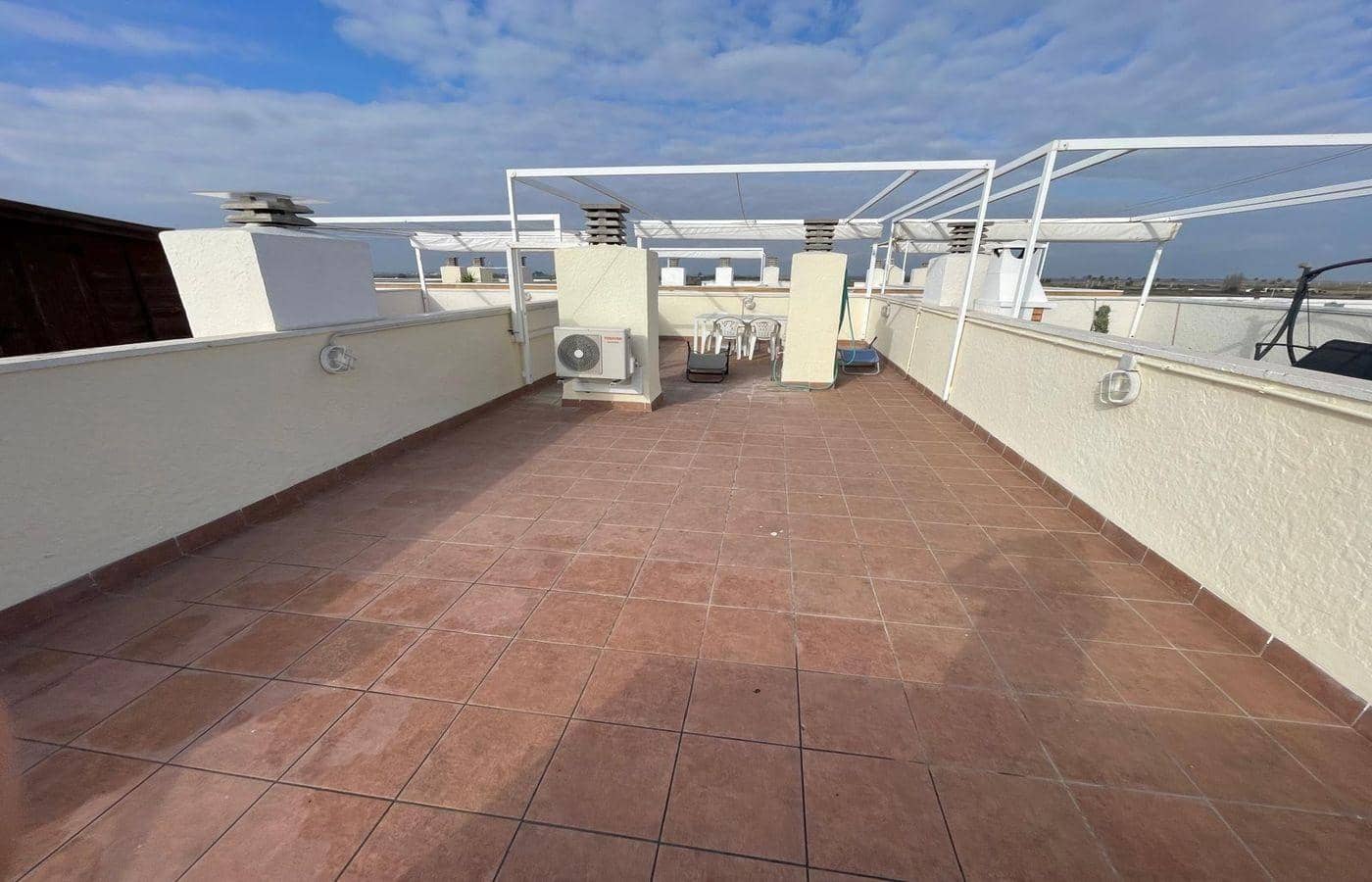 2 makuuhuone Huoneisto myytävänä paikassa Amposta - 148 400 € (Ref: 9462088)