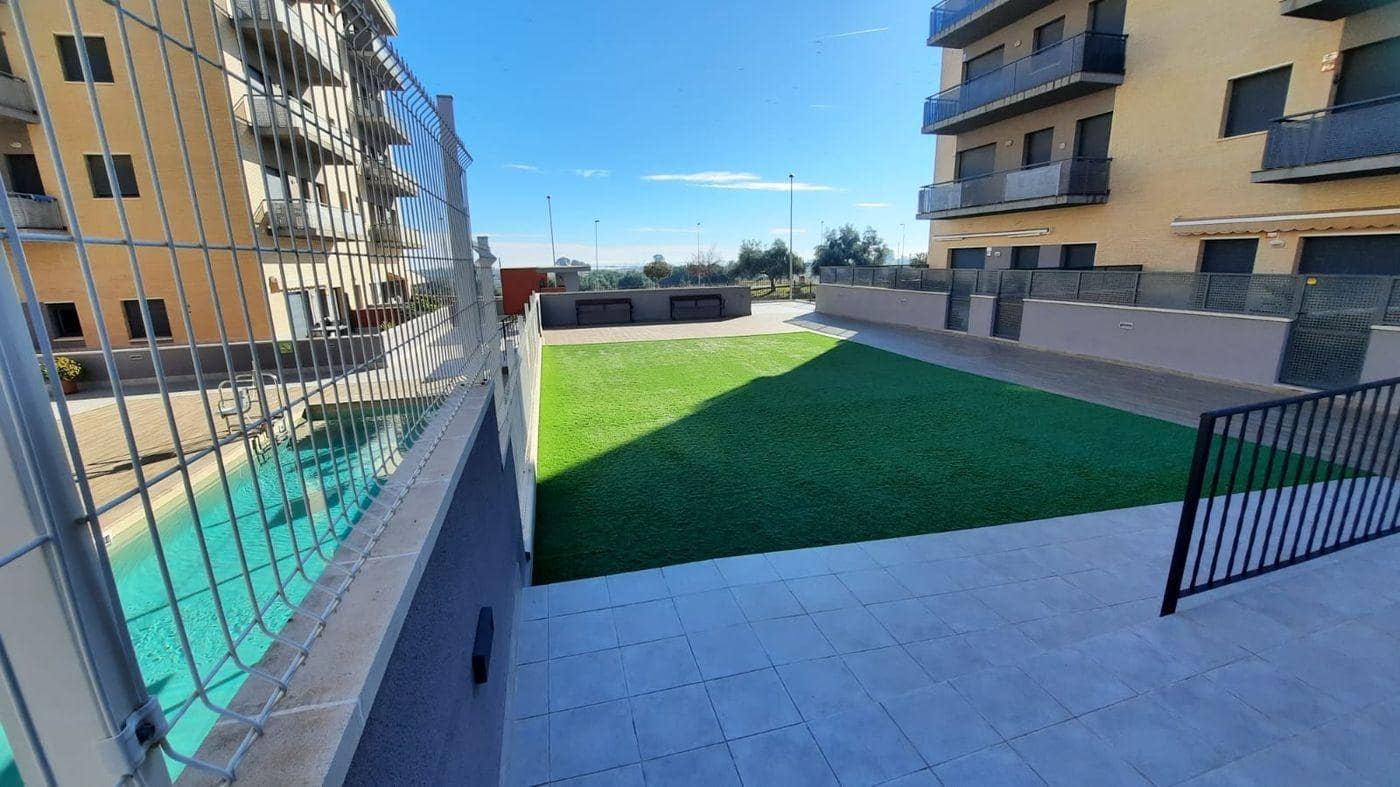 1 bedroom Apartment for sale in Sant Carles de la Rapita with pool - € 125,000 (Ref: 9482043)