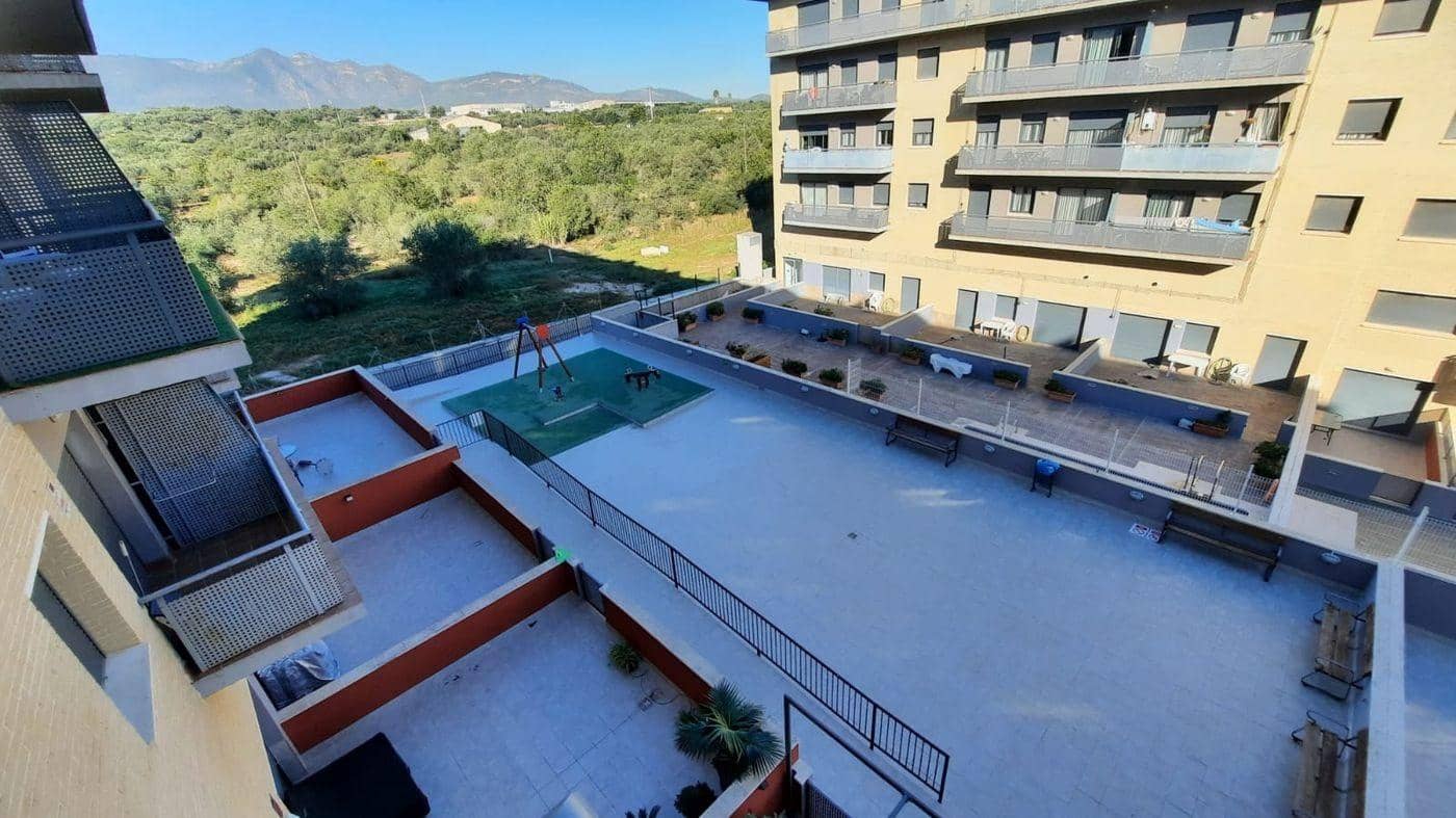 1 bedroom Apartment for sale in Sant Carles de la Rapita with pool - € 125,000 (Ref: 9482043)