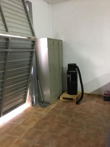 Garage til salg i Deltebre - € 61.800 (Ref: 9483527)