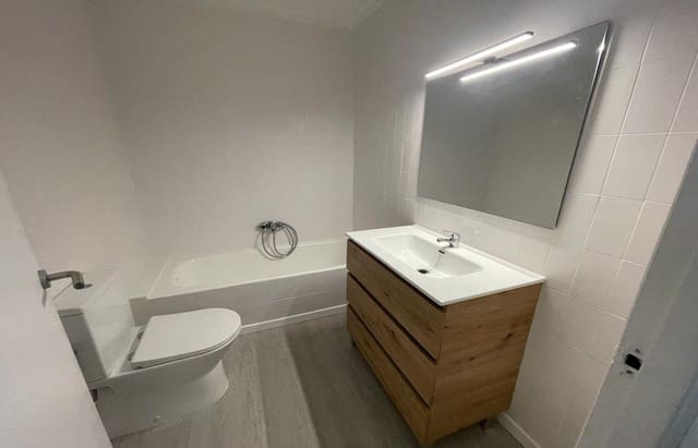 3 quarto Apartamento para venda em Alcanar - 109 000 € (Ref: 9513414)