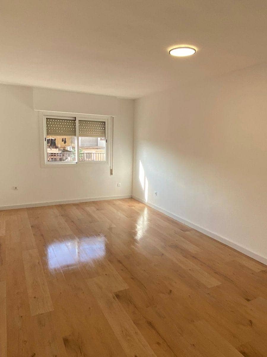 3 bedroom Flat for sale in Alcanar - € 99,000 (Ref: 9513414)