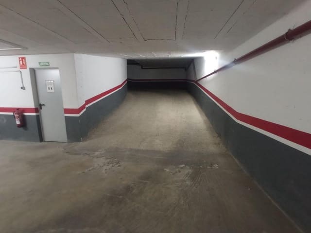 Garaje en Sant Carles de la Ràpita en venta - 5.900 € (Ref: 9518913)