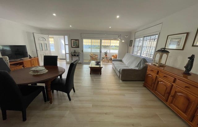 4 makuuhuone Huvila myytävänä paikassa Alcanar mukana 
autotalli - 315 000 € (Ref: 9555839)