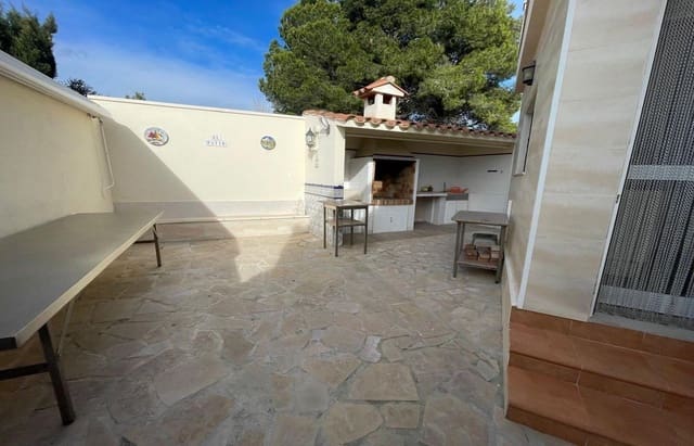 4 makuuhuone Huvila myytävänä paikassa Alcanar mukana 
autotalli - 315 000 € (Ref: 9555839)