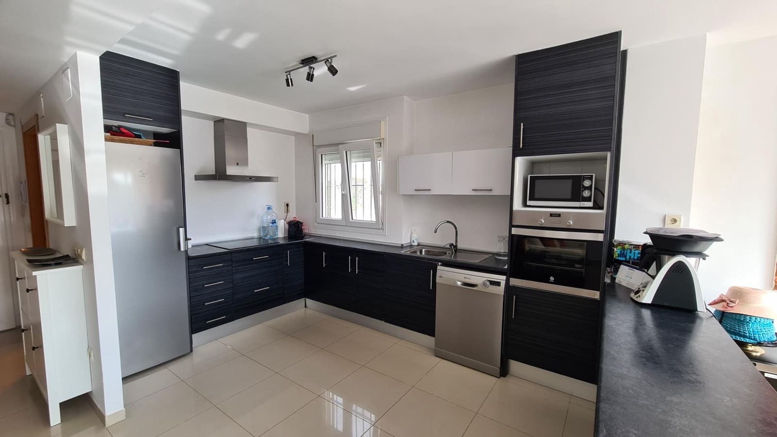 4 soverom Rekkehus til salgs i Vinaros med svømmebasseng garasje - € 499 000 (Ref: 9652009)