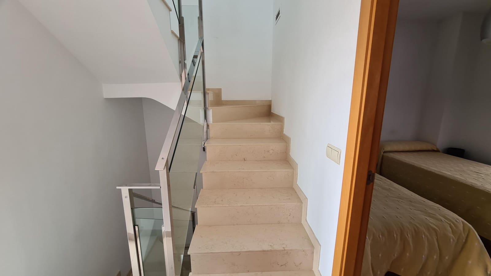 4 soverom Rekkehus til salgs i Vinaros med svømmebasseng garasje - € 499 000 (Ref: 9652009)