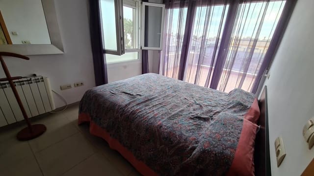 4 soverom Rekkehus til salgs i Vinaròs med svømmebasseng garasje - € 499 000 (Ref: 9652009)