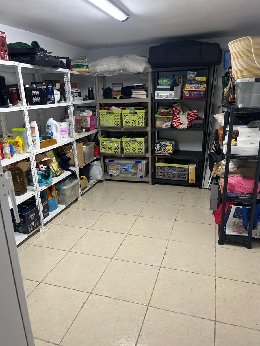 4 makuuhuone Rivitalo myytävänä paikassa Vinaros mukana uima-altaan 
autotalli - 499 000 € (Ref: 9652009)