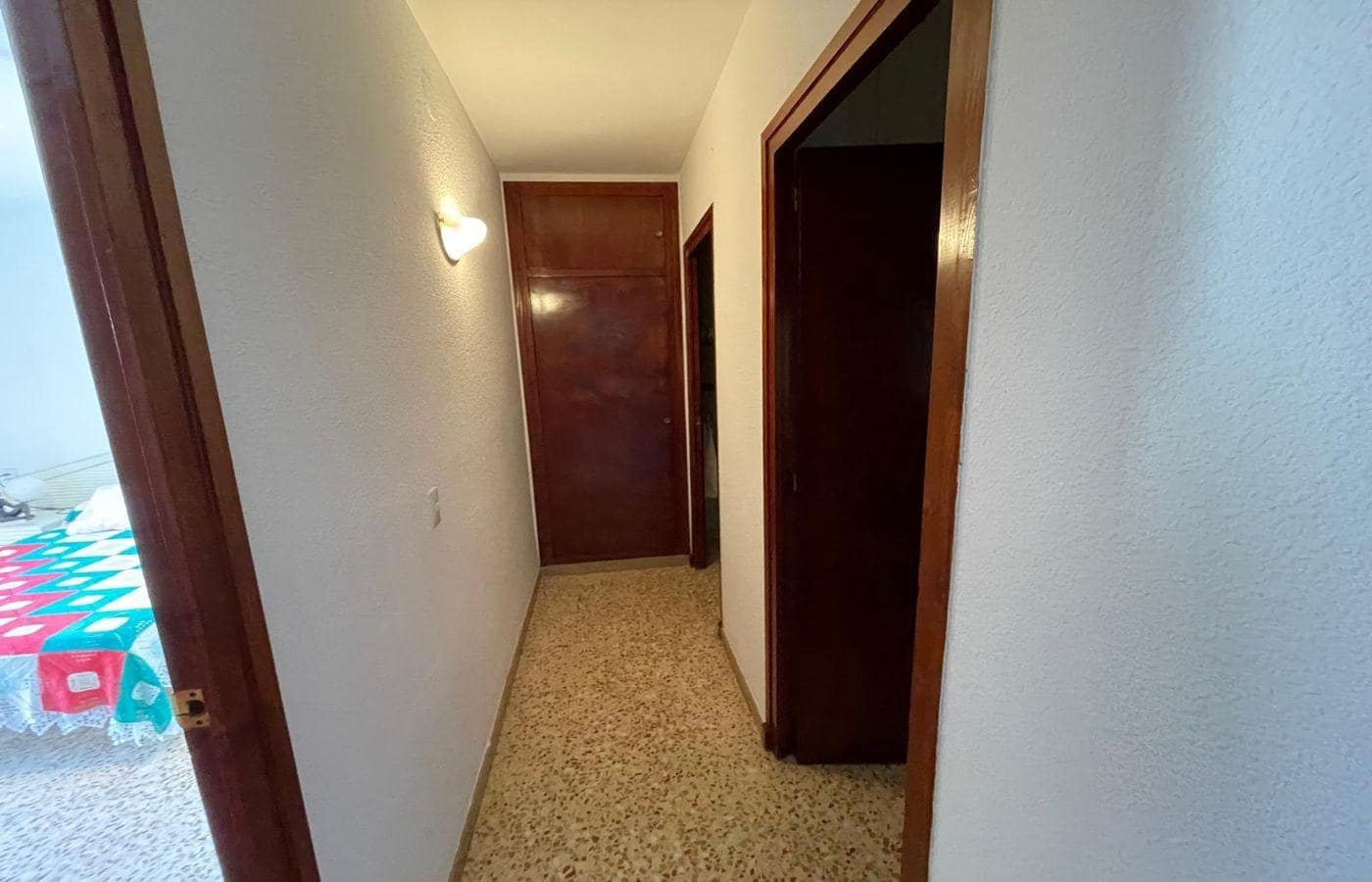 3 bedroom Flat for sale in Sant Carles de la Rapita - € 85,000 (Ref: 9735590)