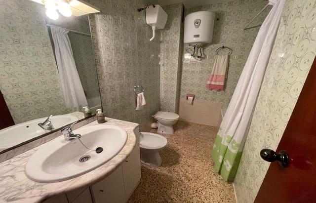 Piso de 3 habitaciones en Sant Carles de la Ràpita en venta - 85.000 € (Ref: 9735590)