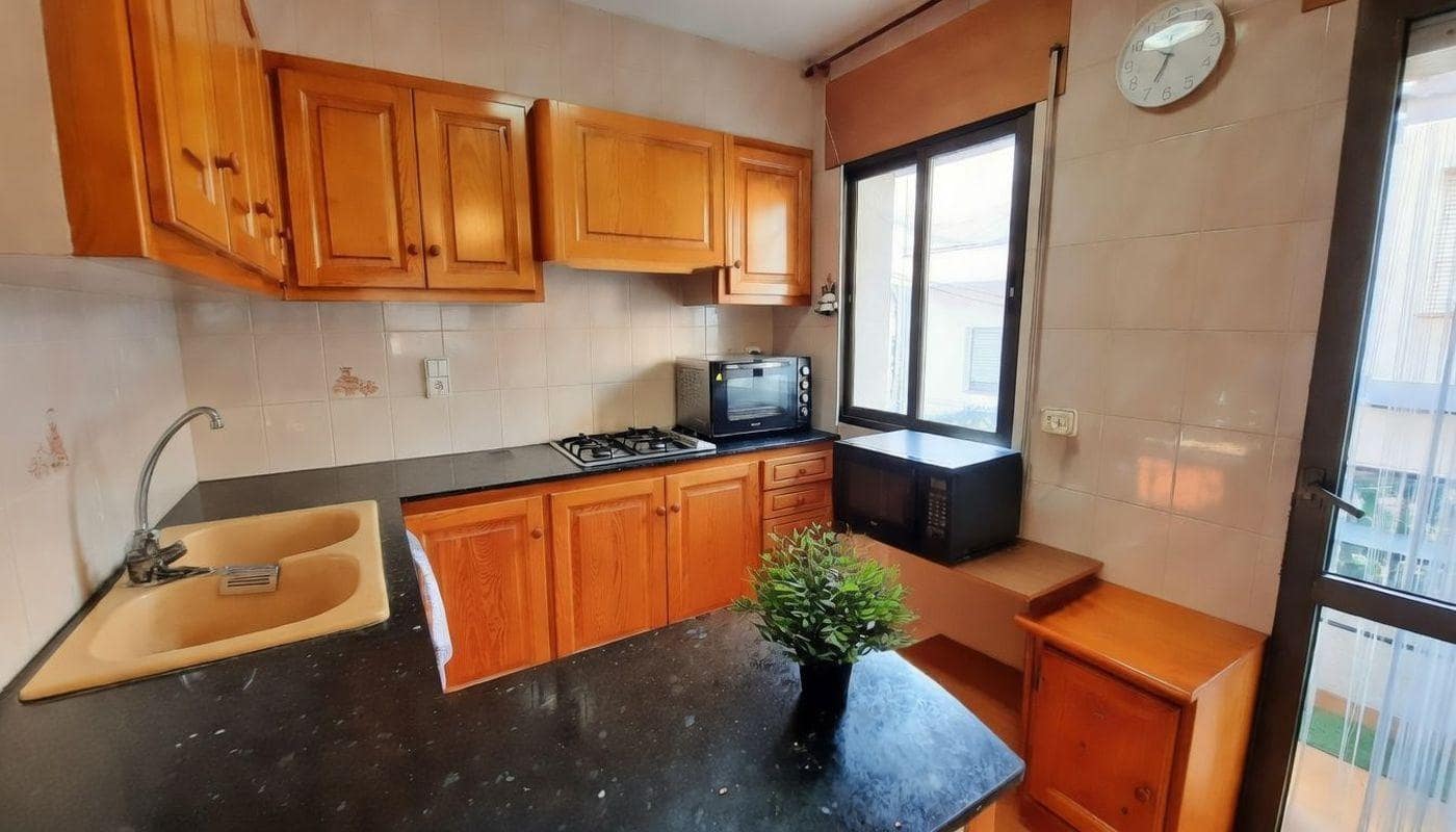2 bedroom Townhouse for sale in Sant Carles de la Rapita - € 165,000 (Ref: 9743138)