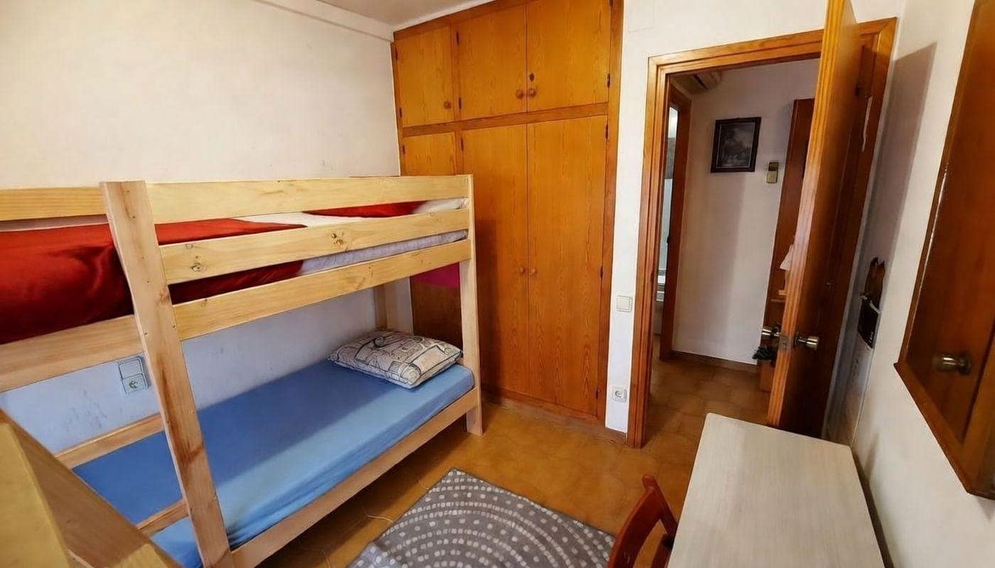 2 bedroom Townhouse for sale in Sant Carles de la Rapita - € 165,000 (Ref: 9743138)