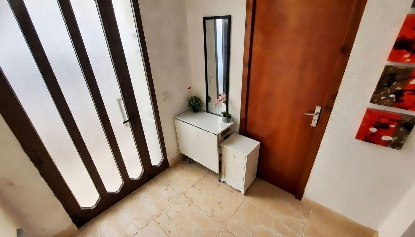 2 bedroom Townhouse for sale in Sant Carles de la Rapita - € 165,000 (Ref: 9743138)