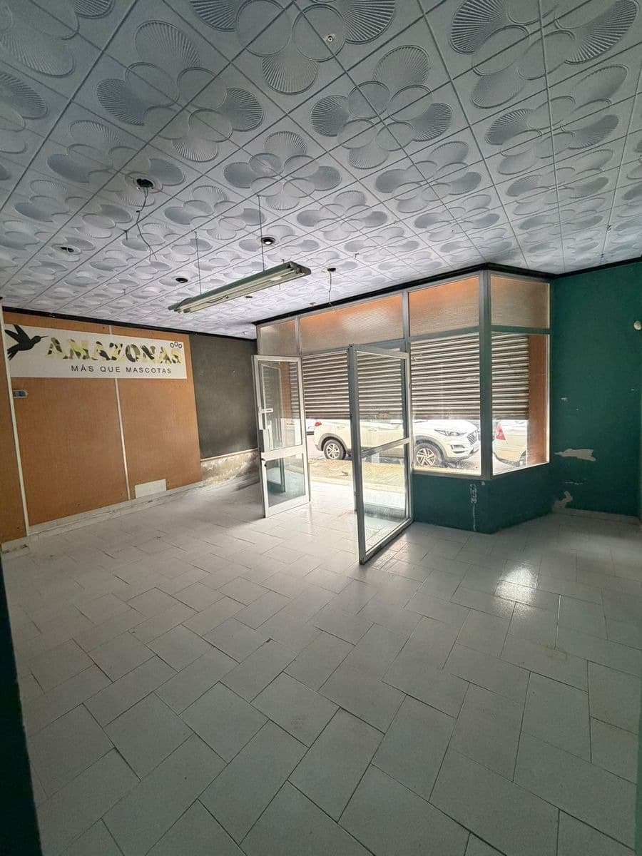 Local Commercial à vendre à Vinaros - 100 000 € (Ref: 9782997)