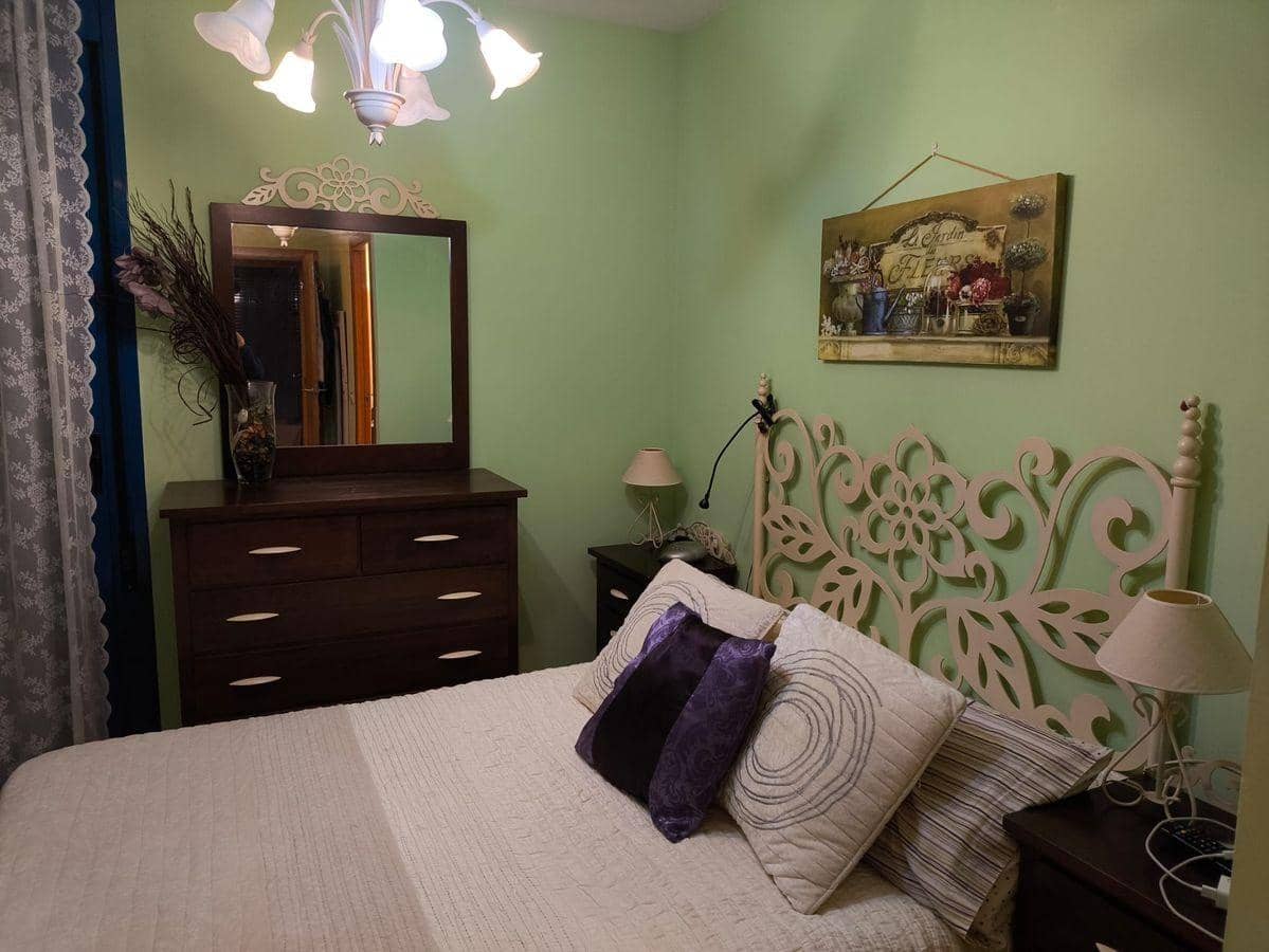 3 slaapkamer Flat te koop in Sant Carles de la Rapita - € 165.000 (Ref: 9788402)