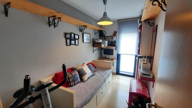 3 soveværelse Lejlighed til salg i Sant Carles de la Ràpita - € 165.000 (Ref: 9788402)