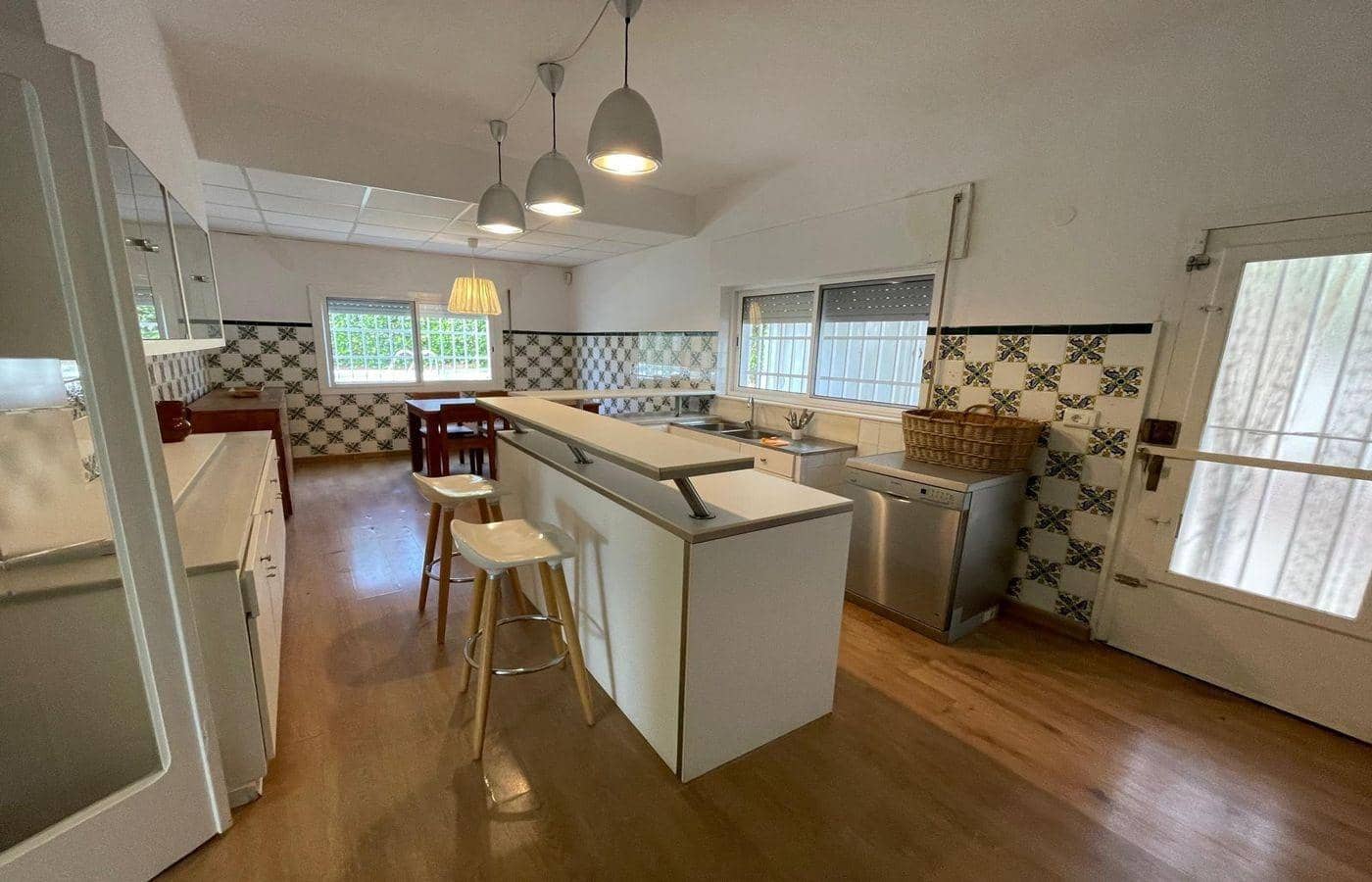 5 soverom Villa til salgs i Alcanar med svømmebasseng garasje - € 289 000 (Ref: 9797114)