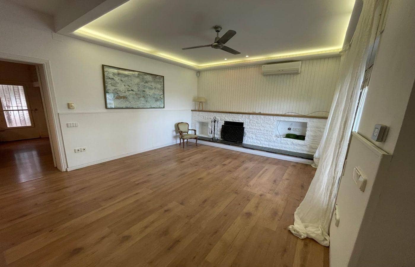 5 soverom Villa til salgs i Alcanar med svømmebasseng garasje - € 289 000 (Ref: 9797114)