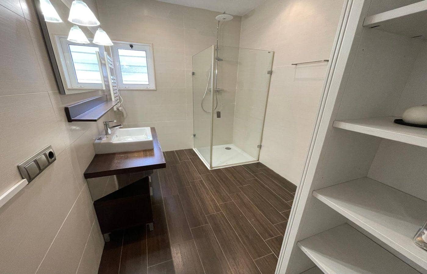 5 soverom Villa til salgs i Alcanar med svømmebasseng garasje - € 289 000 (Ref: 9797114)