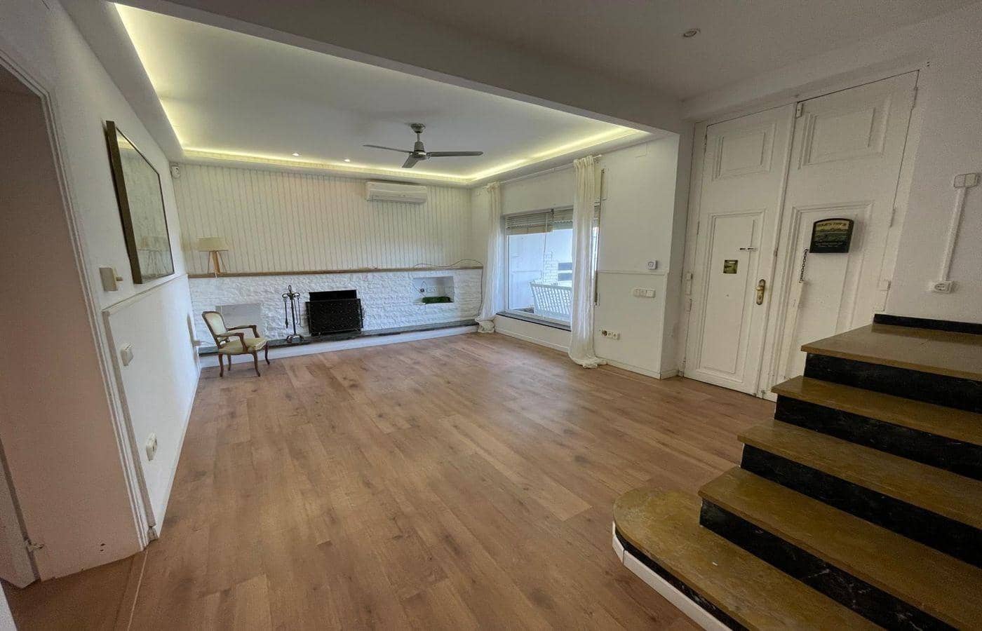 5 soverom Villa til salgs i Alcanar med svømmebasseng garasje - € 289 000 (Ref: 9797114)