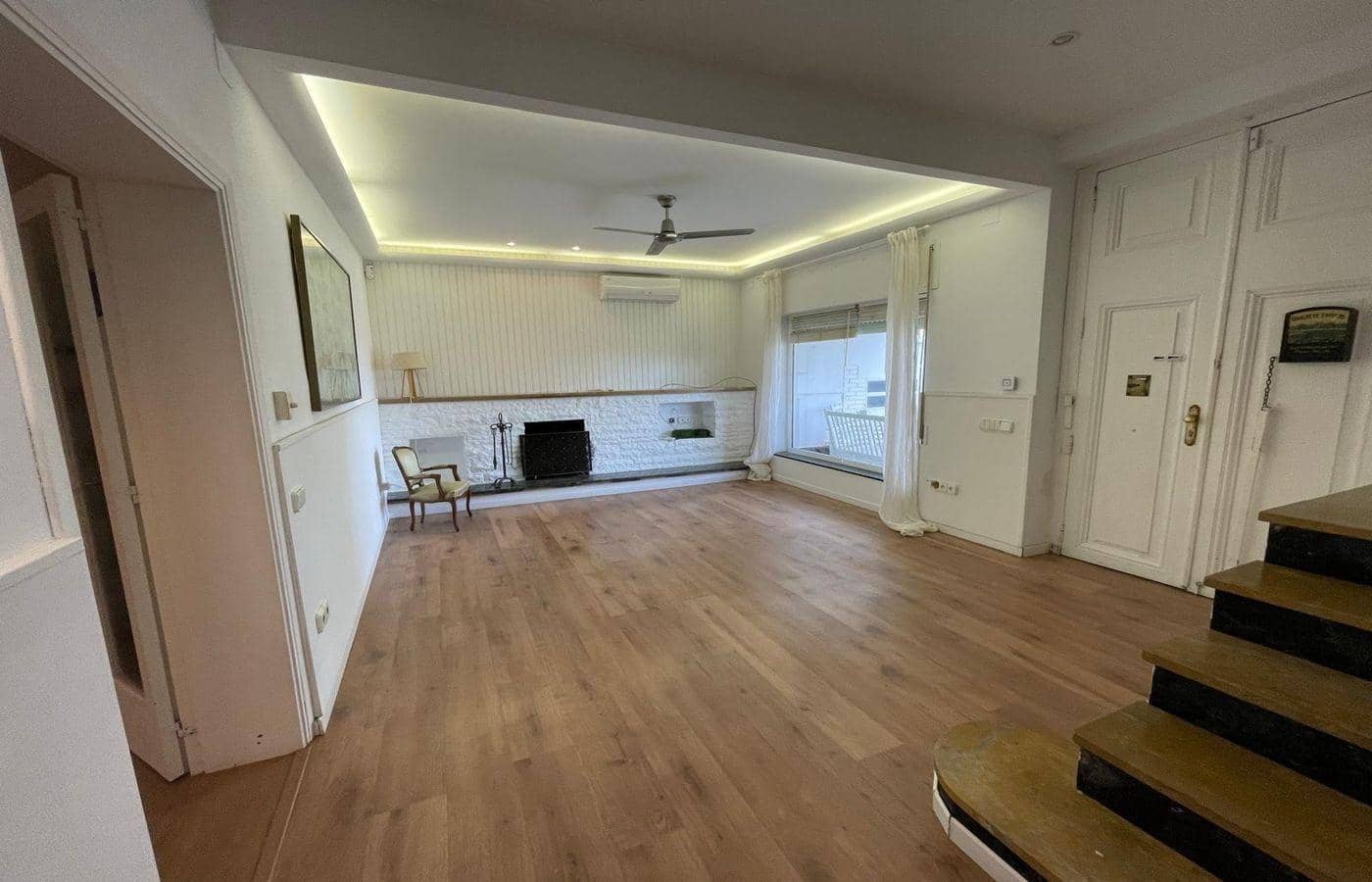 5 soverom Villa til salgs i Alcanar med svømmebasseng garasje - € 289 000 (Ref: 9797114)