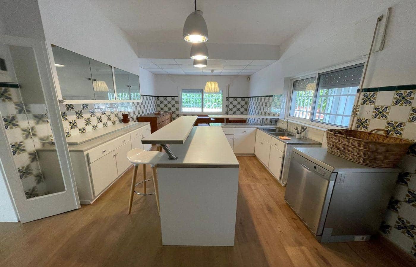 5 soverom Villa til salgs i Alcanar med svømmebasseng garasje - € 289 000 (Ref: 9797114)