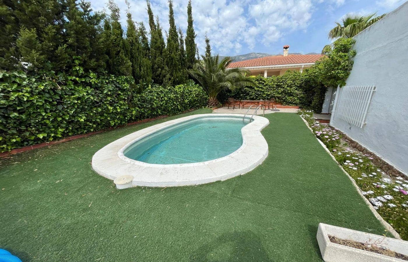 5 soverom Villa til salgs i Alcanar med svømmebasseng garasje - € 289 000 (Ref: 9797114)