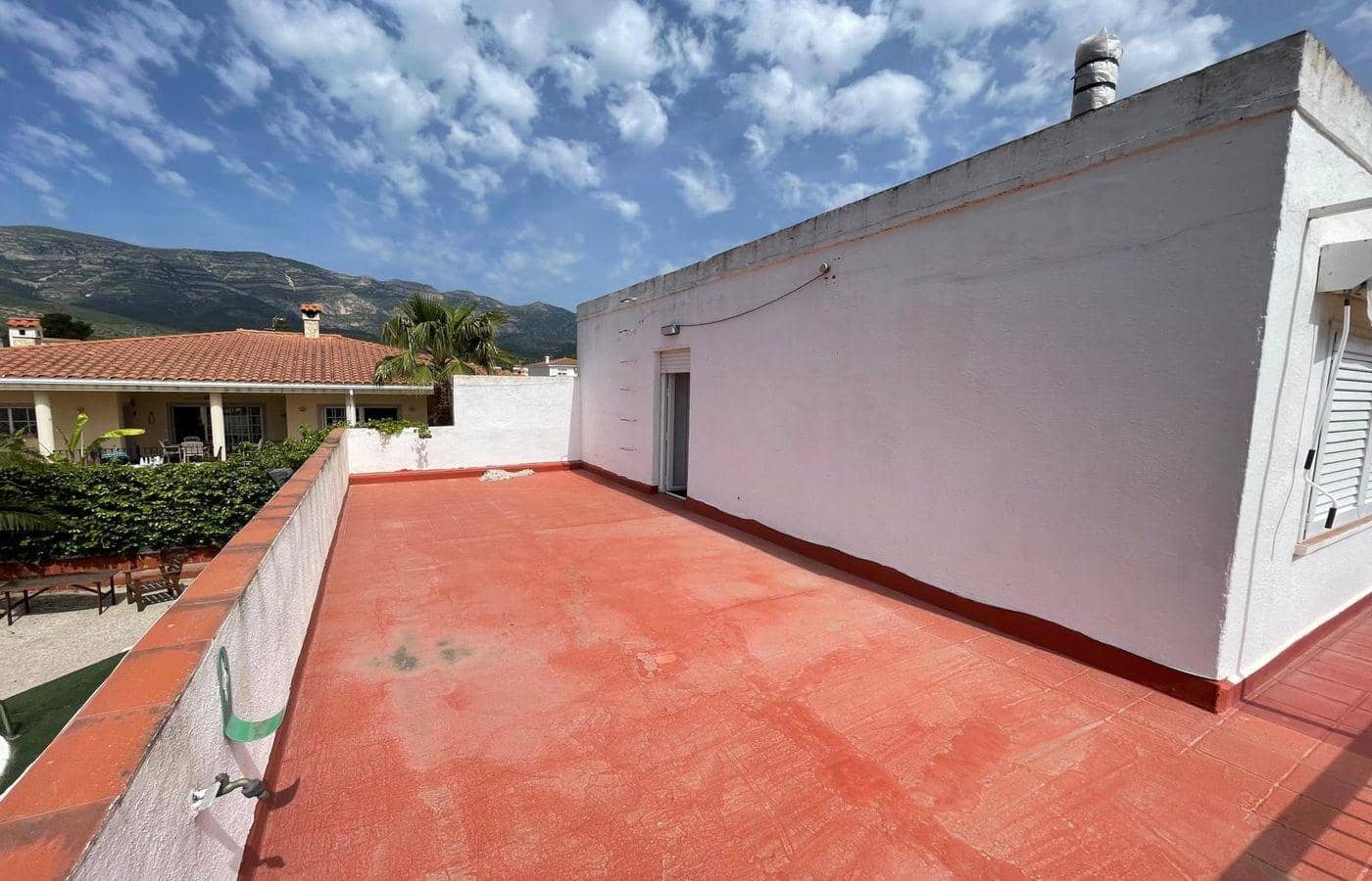 5 soverom Villa til salgs i Alcanar med svømmebasseng garasje - € 289 000 (Ref: 9797114)