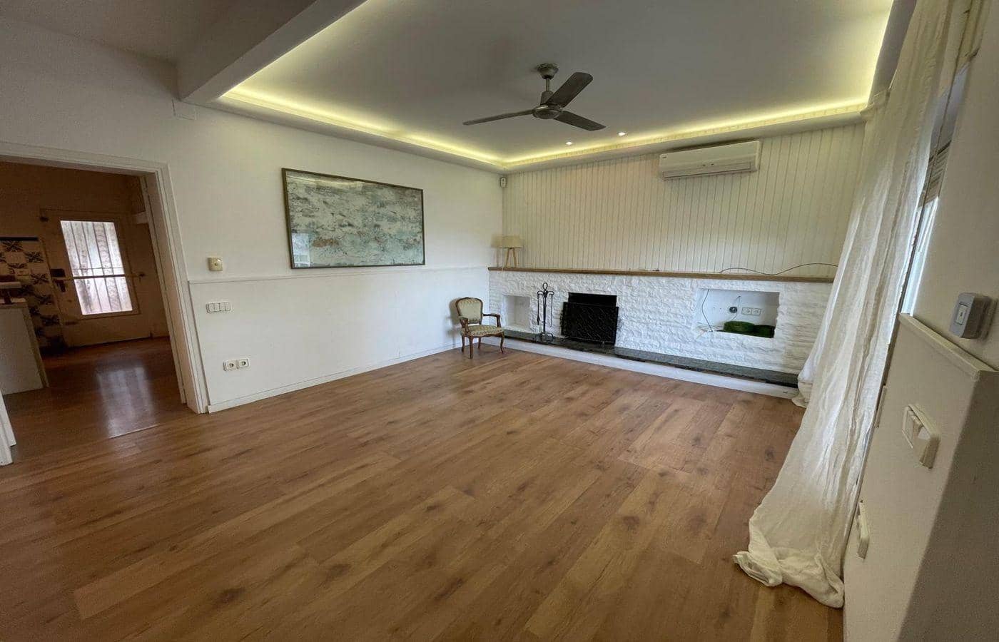 5 soverom Villa til salgs i Alcanar med svømmebasseng garasje - € 289 000 (Ref: 9797114)