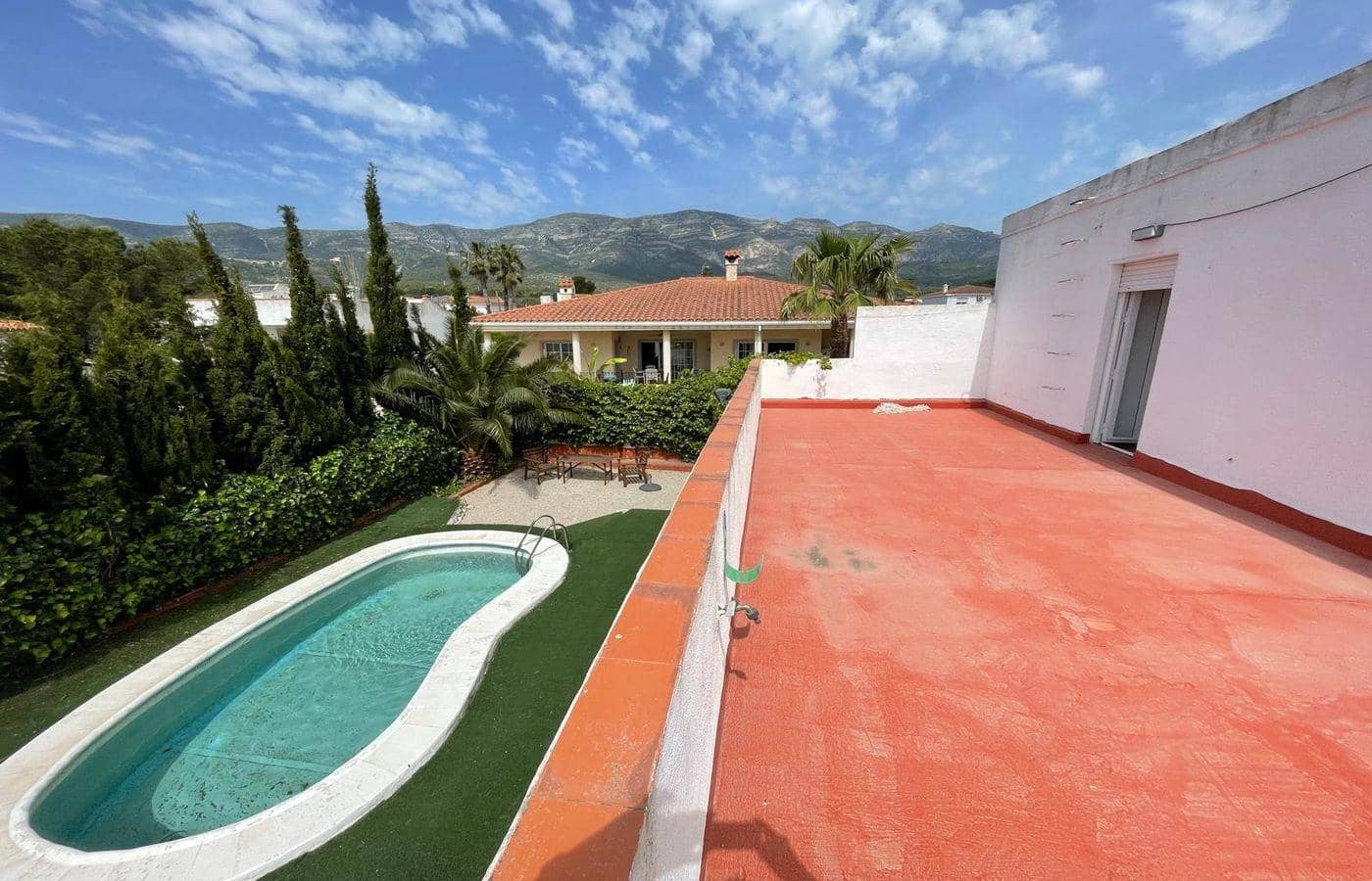 5 soverom Villa til salgs i Alcanar med svømmebasseng garasje - € 289 000 (Ref: 9797114)