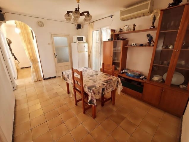 4 makuuhuone Asunto myytävänä paikassa Sant Carles de la Ràpita - 95 000 € (Ref: 9811582)