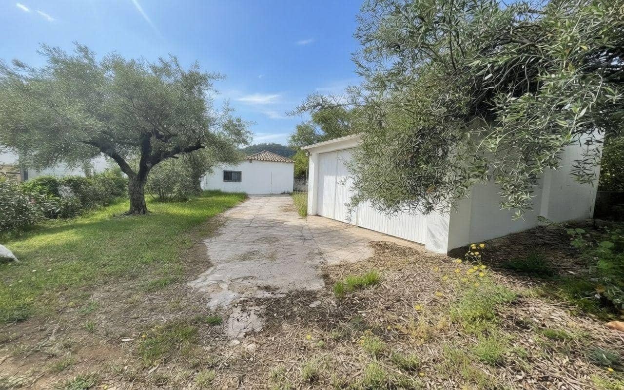 4 slaapkamer Villa te koop in Les Cases d'Alcanar met garage - € 160.000 (Ref: 9818236)