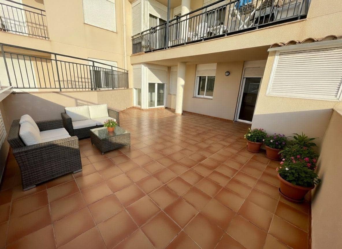 2 bedroom Apartment for sale in Sant Carles de la Rapita - € 153,000 (Ref: 9833667)