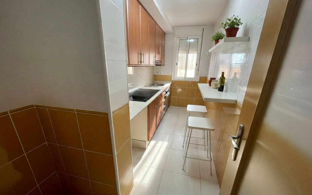 2 bedroom Apartment for sale in Sant Carles de la Rapita - € 153,000 (Ref: 9833667)