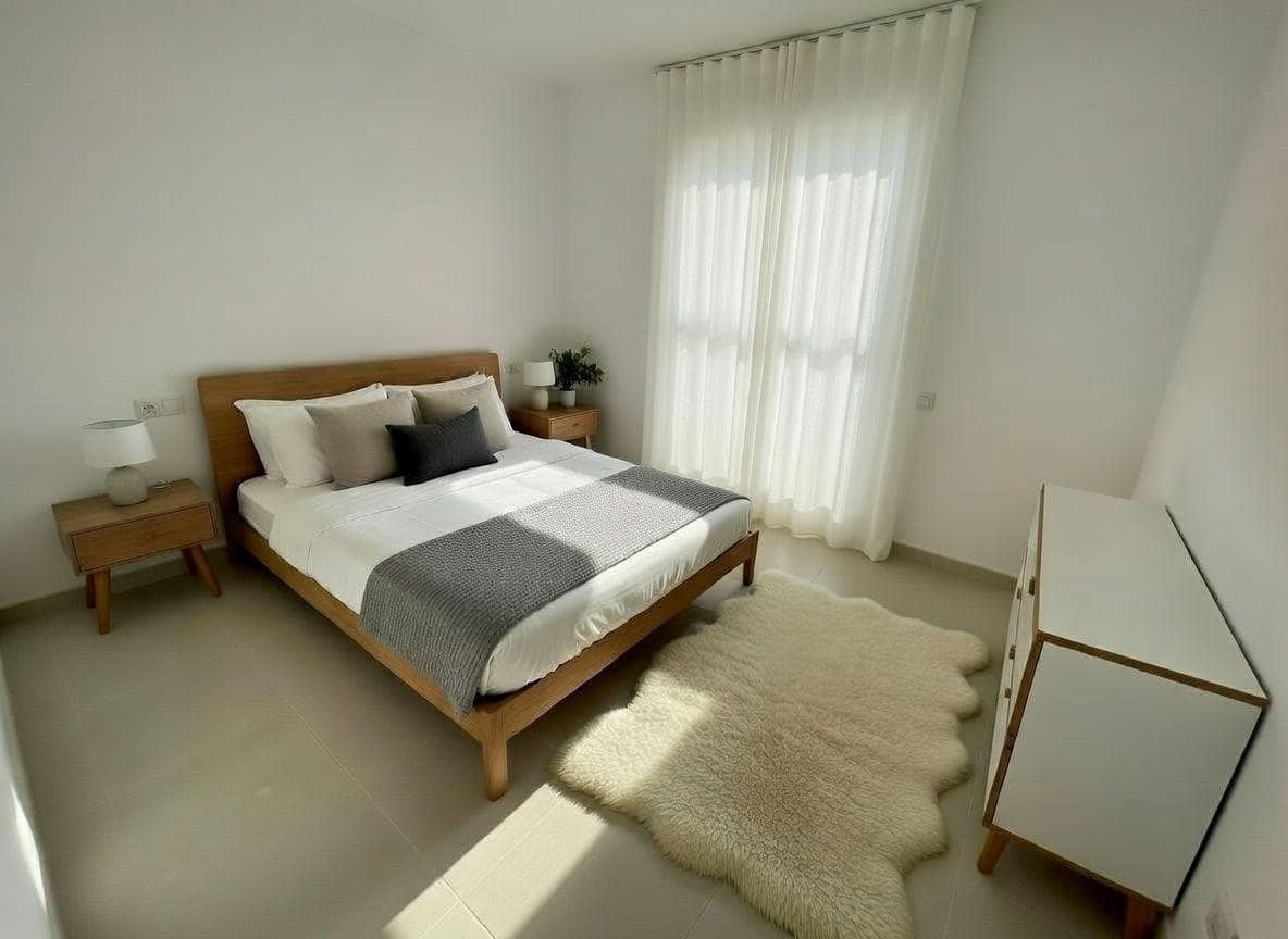 2 bedroom Apartment for sale in Sant Carles de la Rapita - € 153,000 (Ref: 9833667)