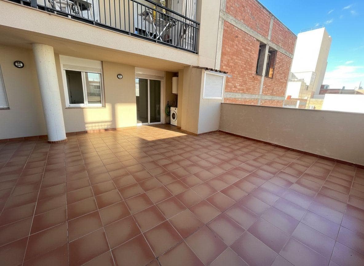 2 bedroom Apartment for sale in Sant Carles de la Rapita - € 153,000 (Ref: 9833667)