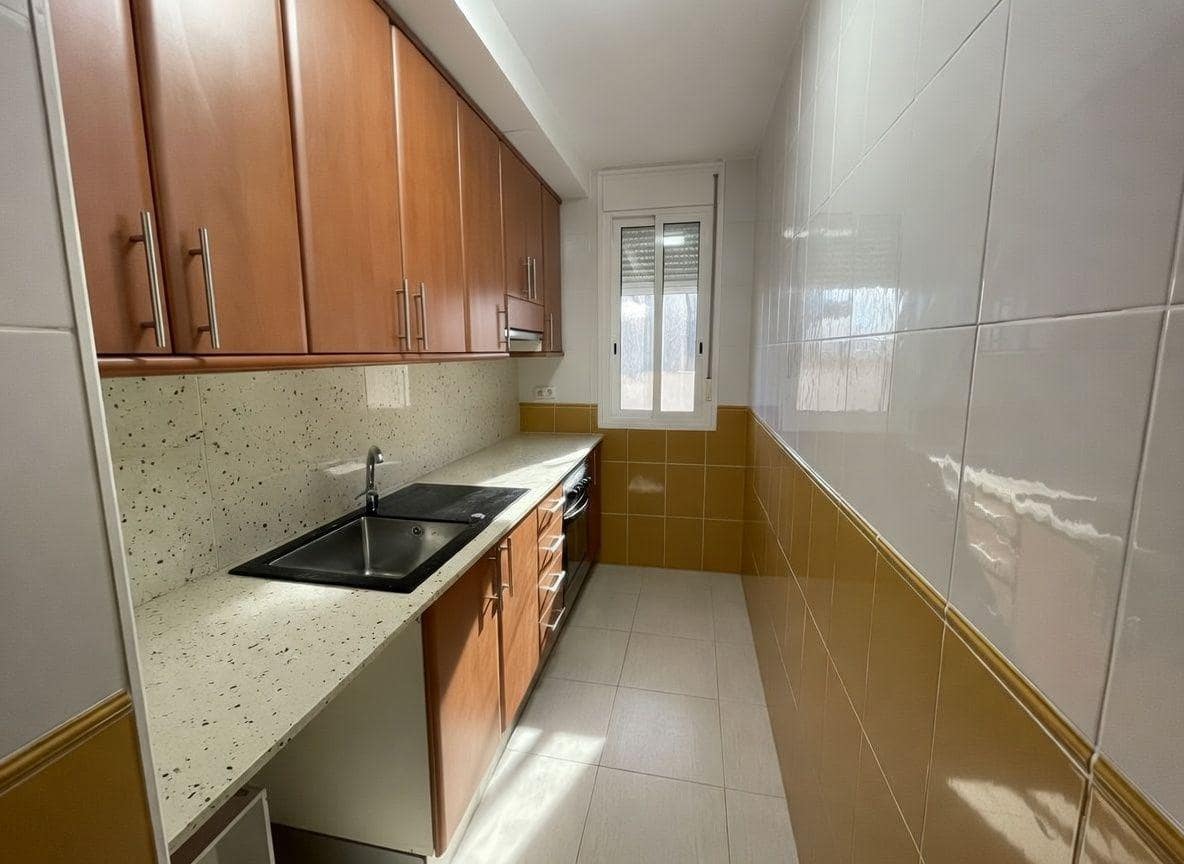 2 bedroom Apartment for sale in Sant Carles de la Rapita - € 153,000 (Ref: 9833667)