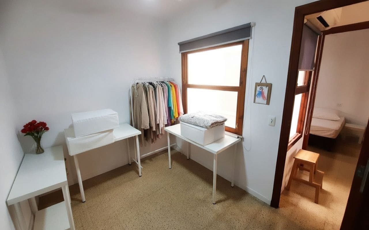 3 bedroom Flat for sale in Sant Carles de la Rapita with garage - € 140,000 (Ref: 9849381)