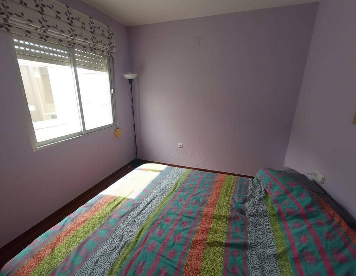 3 bedroom Flat for sale in Sant Carles de la Rapita - € 95,000 (Ref: 9849382)